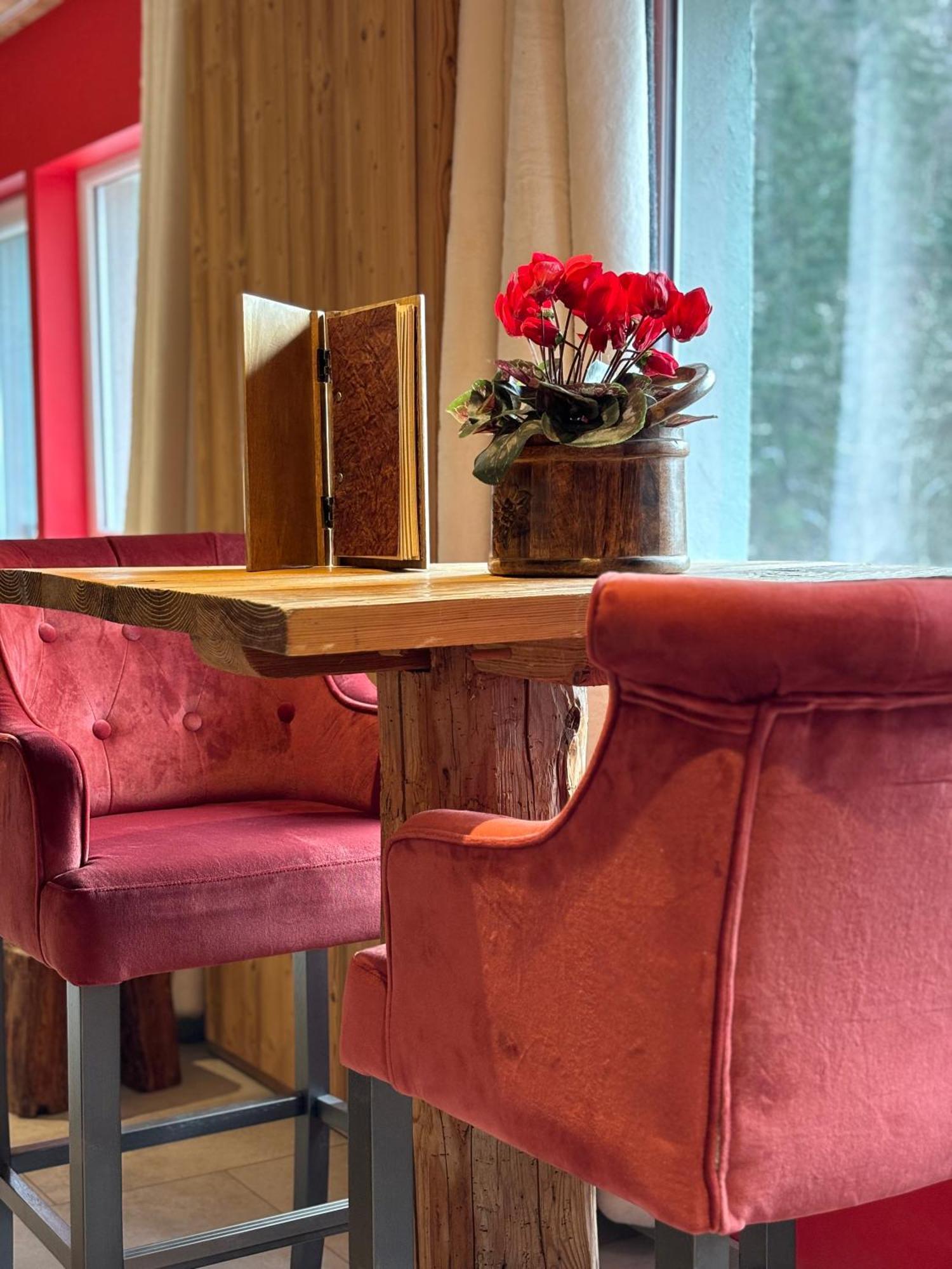 Les Secrets - Suites & Apartments Montriond Dış mekan fotoğraf